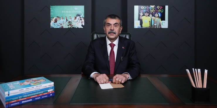 BAKAN TEKİN, EYLÜL AYI MESLEKİ ÇALIŞMA PROGRAMINDA ÖĞRETMENLERE HİTAP ETTİ