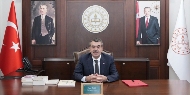 Bakan Tekin'in 24 Kasım Öğretmenler Günü Mesajı
